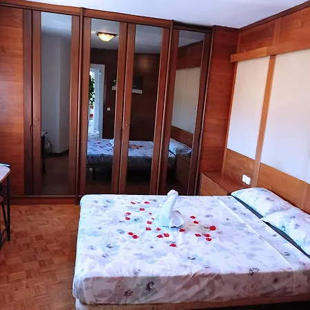 Angosta Host Apartment Malaga Exterior photo